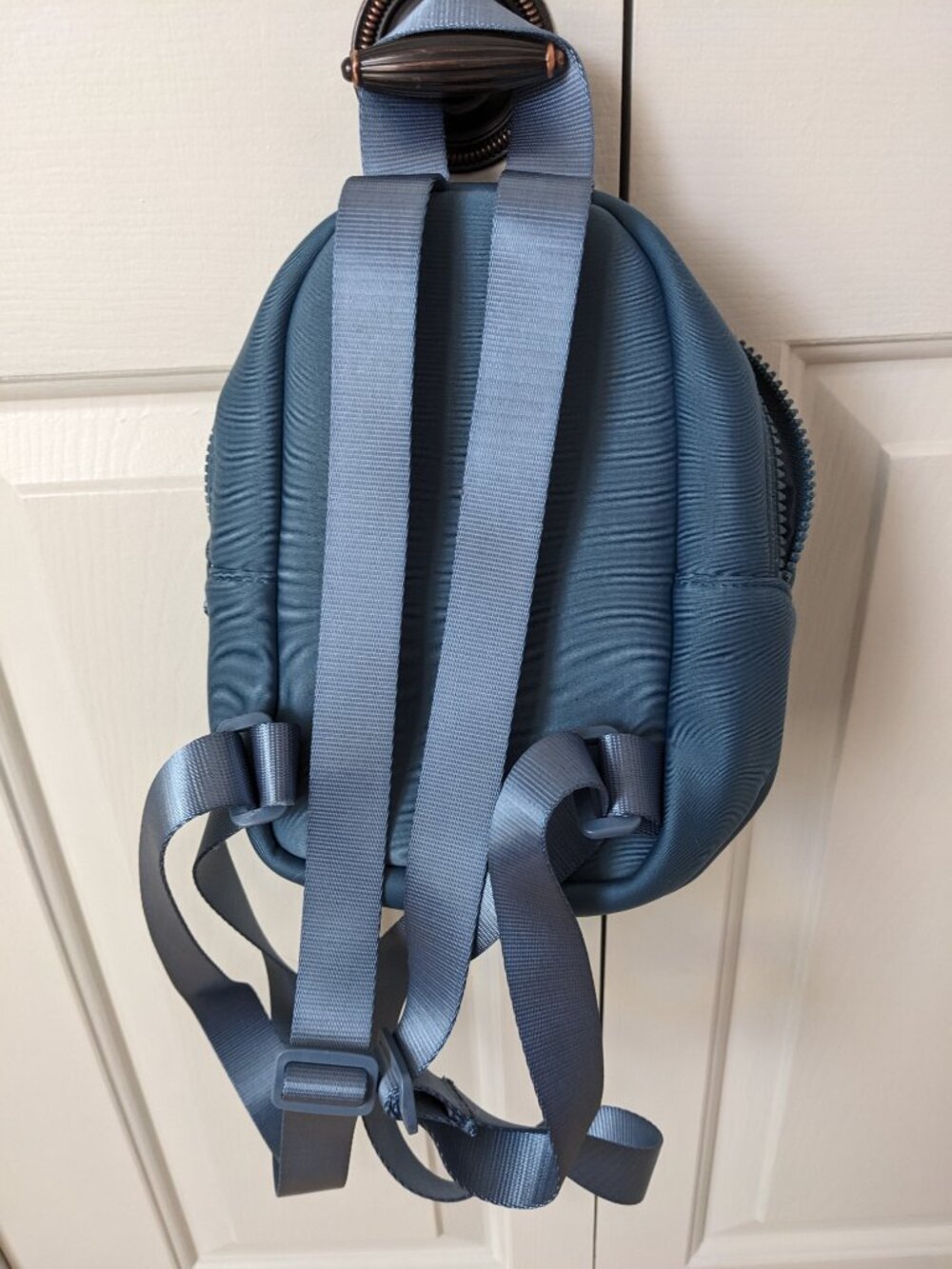 All In Motion neoprene mini backpack - Picture 3 of 3